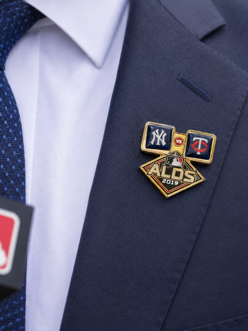 2019 ALDS New York Yankees vs Minnesota Twins Commemorative Enamel Pin